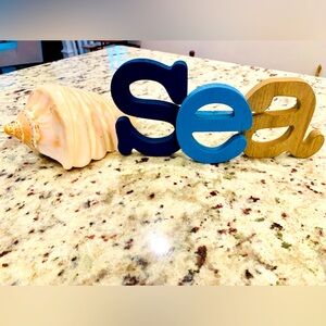 “SEA” HOME DECOR SIGN🐚 *SHELL NOT INCLUDED NWOT